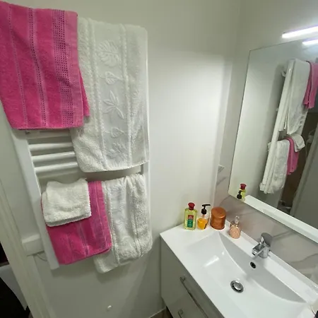 Dday 80e A Cote De La Cathedrale * Bayeux