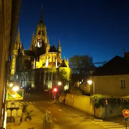 Dday 80e A Cote De La Cathedrale Apartamento Bayeux
