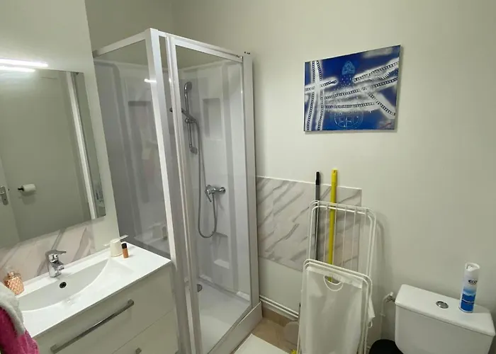 Apartment Dday 80e A Cote De La Cathedrale *